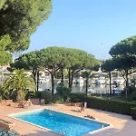 Apartment Avec Vue Port, Piscine & Parking Prive Agde