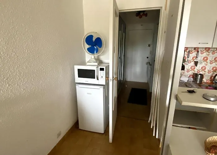 Avec Vue Port, Piscine & Parking Prive *